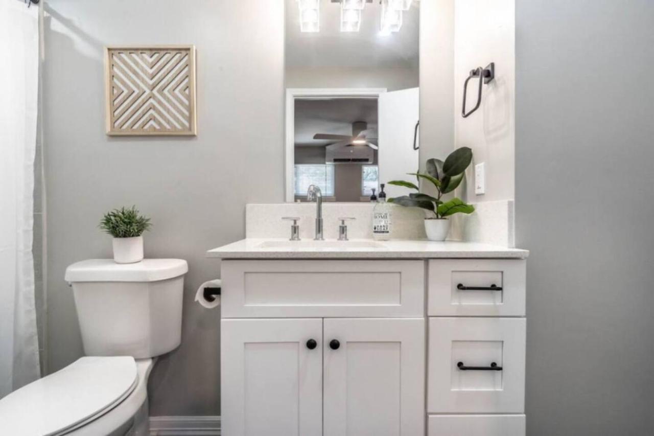 Roomy Urban Apartment Montrose! Free Parking #3 Houston Luaran gambar